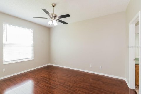 Villa ou maison à louer à Tampa, Floride: 3 chambres, 123.56 m2 № 2416572 - photo 8