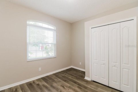 Villa ou maison à louer à Tampa, Floride: 3 chambres, 123.56 m2 № 2416572 - photo 12
