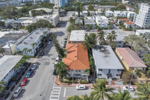 Condo in Miami Beach, Florida  № 1982479 - photo 25