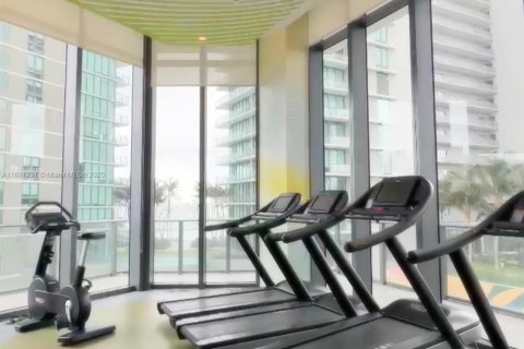 Copropriété à louer à Miami, Floride: 2 chambres, 87.7 m2 № 1925037 - photo 14