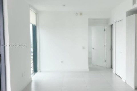 Copropriété à louer à Miami, Floride: 2 chambres, 87.7 m2 № 1925037 - photo 9