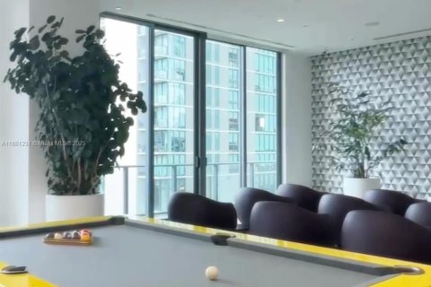 Copropriété à louer à Miami, Floride: 2 chambres, 87.7 m2 № 1925037 - photo 13