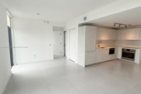 Copropriété à louer à Miami, Floride: 2 chambres, 87.7 m2 № 1925037 - photo 11