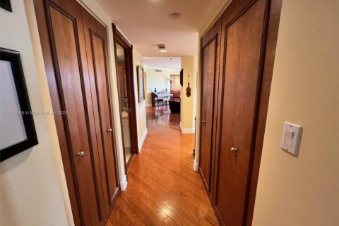 Copropriété à vendre à Aventura, Floride: 3 chambres, 170.94 m2 № 1812279 - photo 18