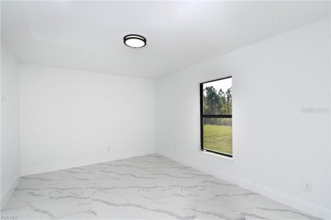 Casa en venta en Lehigh Acres, Florida, 3 dormitorios, 116.87 m2 № 2206012 - foto 20