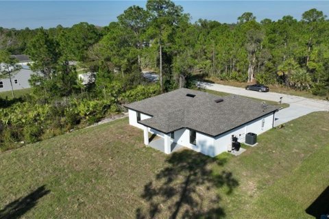 Casa en venta en Lehigh Acres, Florida, 3 dormitorios, 116.87 m2 № 2206012 - foto 30