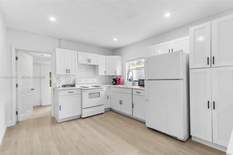 Villa ou maison à vendre à St. Lucie, Floride: 3 chambres, 103.12 m2 № 2084927 - photo 12