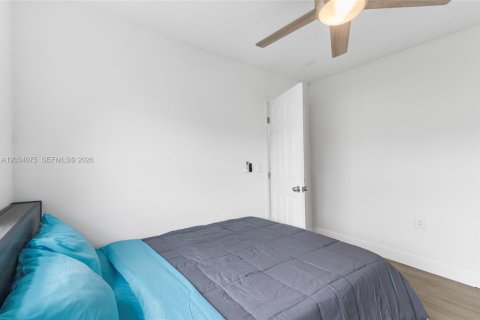 Villa ou maison à vendre à St. Lucie, Floride: 3 chambres, 103.12 m2 № 2084927 - photo 20