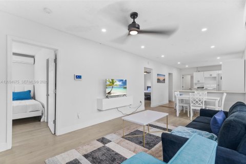 Villa ou maison à vendre à St. Lucie, Floride: 3 chambres, 103.12 m2 № 2084927 - photo 7
