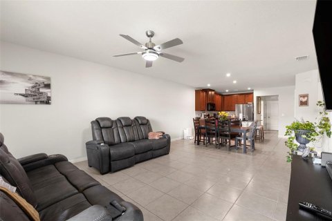 Villa ou maison à vendre à Land O' Lakes, Floride: 3 chambres, 142.33 m2 № 2233263 - photo 28