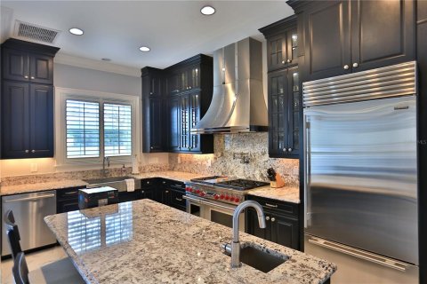 Townhouse in Ocala, Florida 3 bedrooms, 188.31 sq.m. № 1522547 - photo 14