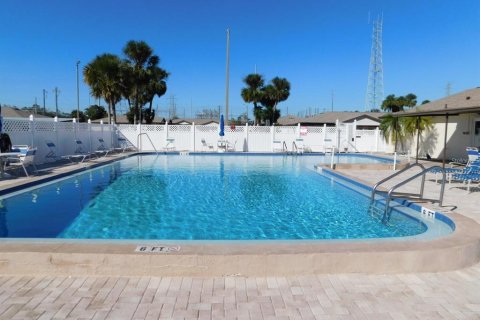 House in Clearwater, Florida 1 bedroom, 55.09 sq.m. № 1849662 - photo 19