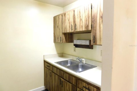 House in Clearwater, Florida 1 bedroom, 55.09 sq.m. № 1849662 - photo 8