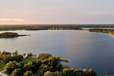 Villa ou maison à louer à Groveland, Floride: 4 chambres, 171.03 m2 № 2421972 - photo 21