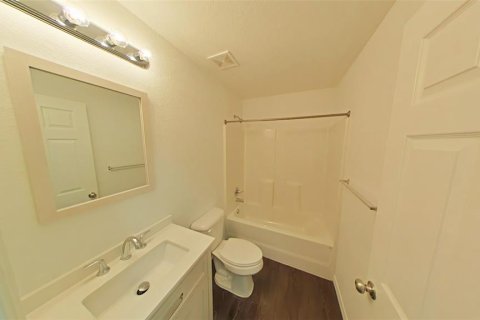 House in Summerfield, Florida 3 bedrooms, 99.03 sq.m. № 1866751 - photo 10