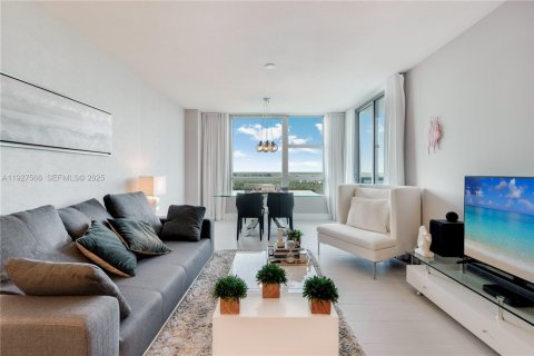 Condominio en venta en Sunrise, Florida, 2 dormitorios, 108.23 m2 № 1986721 - foto 8