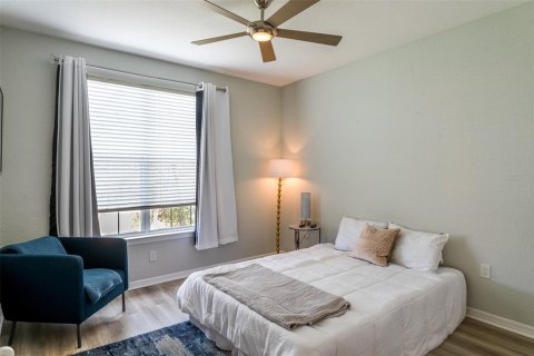 Condo in Tampa, Florida, 2 bedrooms  № 1685426 - photo 16