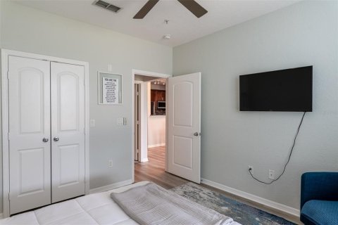 Condo in Tampa, Florida, 2 bedrooms  № 1685426 - photo 17
