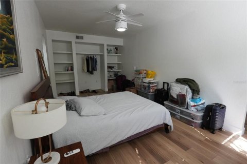 Condo in Orlando, Florida, 1 bedroom № 2239341 - photo 12