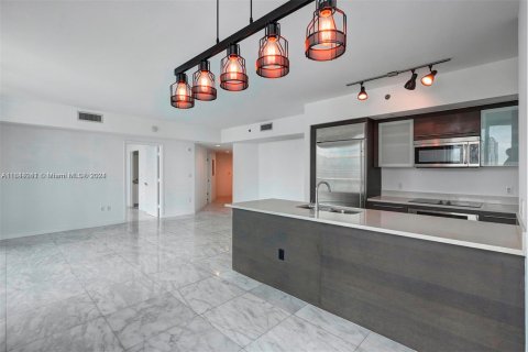 Copropriété à vendre à Miami, Floride: 2 chambres, 104.33 m2 № 1812156 - photo 9