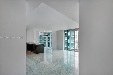Copropriété à vendre à Miami, Floride: 2 chambres, 104.33 m2 № 1812156 - photo 15