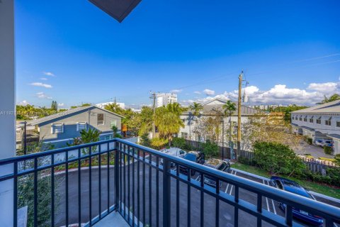 Apartamento en alquiler en Pompano Beach, Florida № 1976993 - foto 11