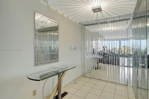 Купить кондоминиум в Авентура, Флорида 2 спальни, 144.93м2, № 1477289 - фото 3