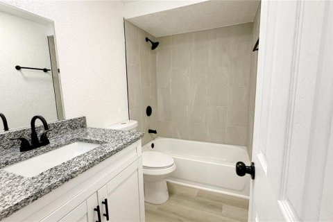 House in Holiday, Florida 3 bedrooms, 106.84 sq.m. № 1858398 - photo 15