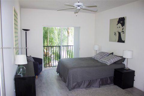 Copropriété à louer à Aventura, Floride: 2 chambres, 110.65 m2 № 2088675 - photo 13