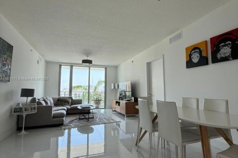 Copropriété à vendre à Sunny Isles Beach, Floride: 2 chambres, 141.58 m2 № 2036852 - photo 2