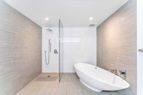 Copropriété à vendre à Sunny Isles Beach, Floride: 2 chambres, 141.58 m2 № 2036852 - photo 15