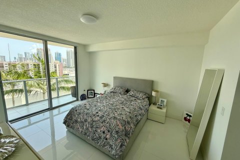 Copropriété à vendre à Sunny Isles Beach, Floride: 2 chambres, 141.58 m2 № 2036852 - photo 5