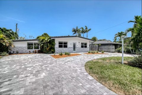Villa ou maison à vendre à Fort Lauderdale, Floride: 3 chambres, 154.4 m2 № 1162067 - photo 1