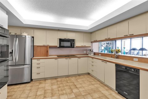 Condominio en venta en Longboat Key, Florida, 3 dormitorios, 188.68 m2 № 2213515 - foto 9