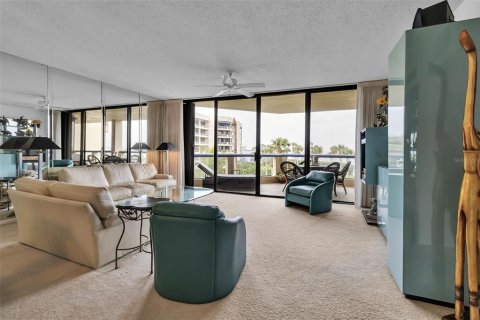 Condominio en venta en Longboat Key, Florida, 3 dormitorios, 188.68 m2 № 2213515 - foto 18