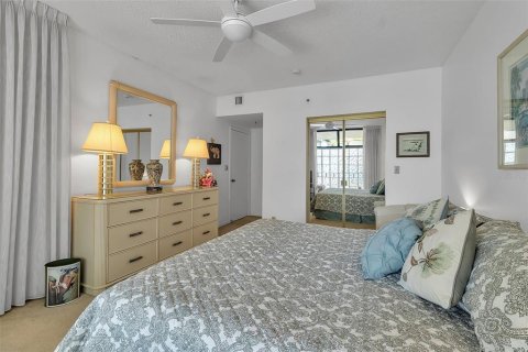 Condominio en venta en Longboat Key, Florida, 3 dormitorios, 188.68 m2 № 2213515 - foto 30