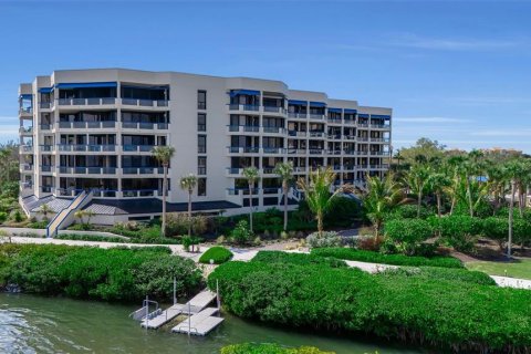 Condominio en venta en Longboat Key, Florida, 3 dormitorios, 188.68 m2 № 2213515 - foto 3
