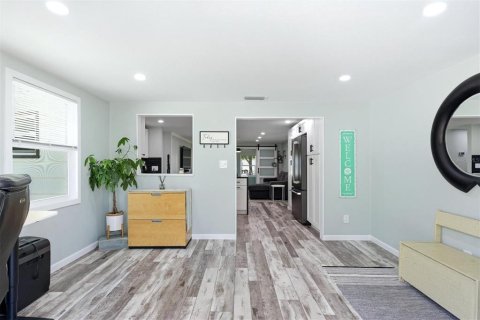 Villa ou maison à vendre à Sarasota, Floride: 2 chambres, 119.29 m2 № 2101263 - photo 10
