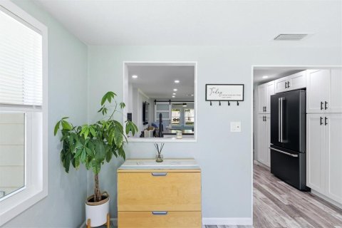 Villa ou maison à vendre à Sarasota, Floride: 2 chambres, 119.29 m2 № 2101263 - photo 12