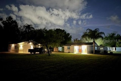 Villa ou maison à vendre à Sarasota, Floride: 2 chambres, 119.29 m2 № 2101263 - photo 7