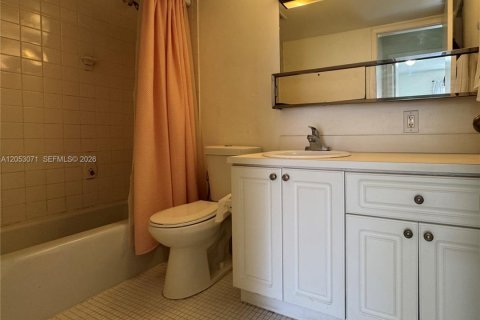 Copropriété à louer à Miami Lakes, Floride: 1 chambre, 62.43 m2 № 2244905 - photo 7