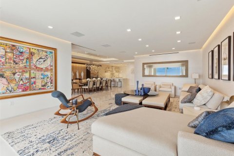 Condo in Miami Beach, Florida, 3 bedrooms  № 1931335 - photo 9