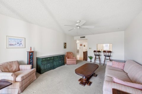 Copropriété à vendre à Pompano Beach, Floride: 2 chambres, 99.59 m2 № 2087622 - photo 3