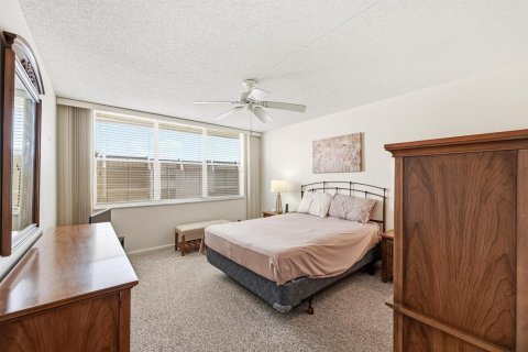 Copropriété à vendre à Pompano Beach, Floride: 2 chambres, 99.59 m2 № 2087622 - photo 11