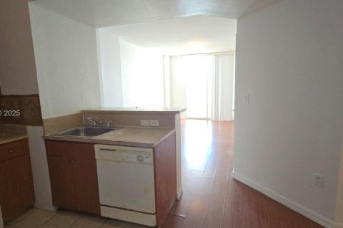 Appartement à louer à Miami, Floride: 1 chambre № 1976839 - photo 23