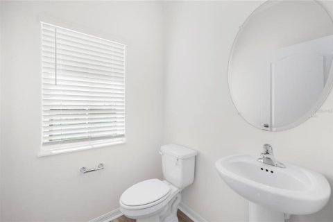 House in Babson Park, Florida 4 bedrooms, 168.25 sq.m. № 2132330 - photo 2