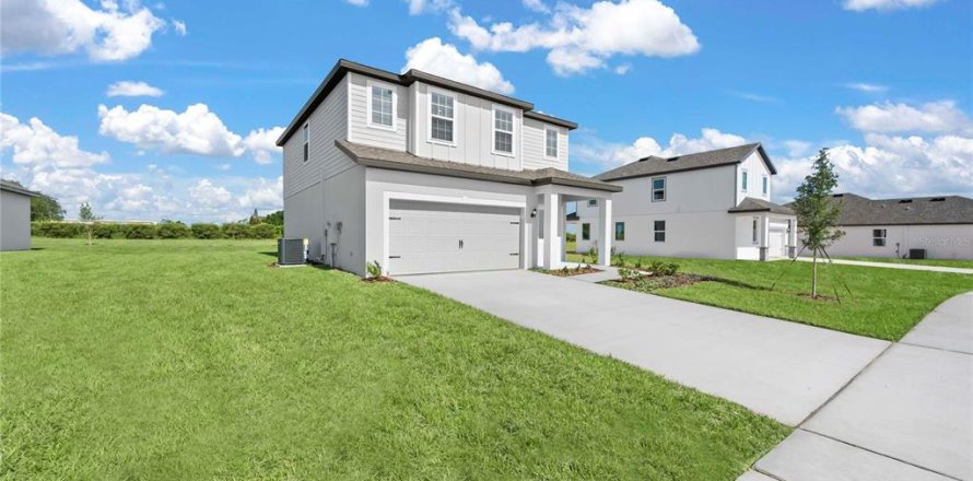 House in Babson Park, Florida 4 bedrooms, 168.25 sq.m. № 2132330