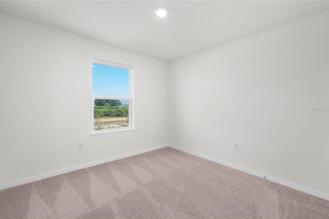 House in Babson Park, Florida 4 bedrooms, 168.25 sq.m. № 2132330 - photo 15
