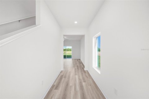 House in Babson Park, Florida 4 bedrooms, 168.25 sq.m. № 2132330 - photo 4