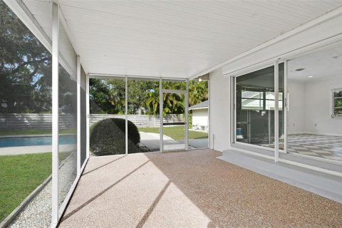 Villa ou maison à louer à Sarasota, Floride: 3 chambres, 209.59 m2 № 2391048 - photo 2